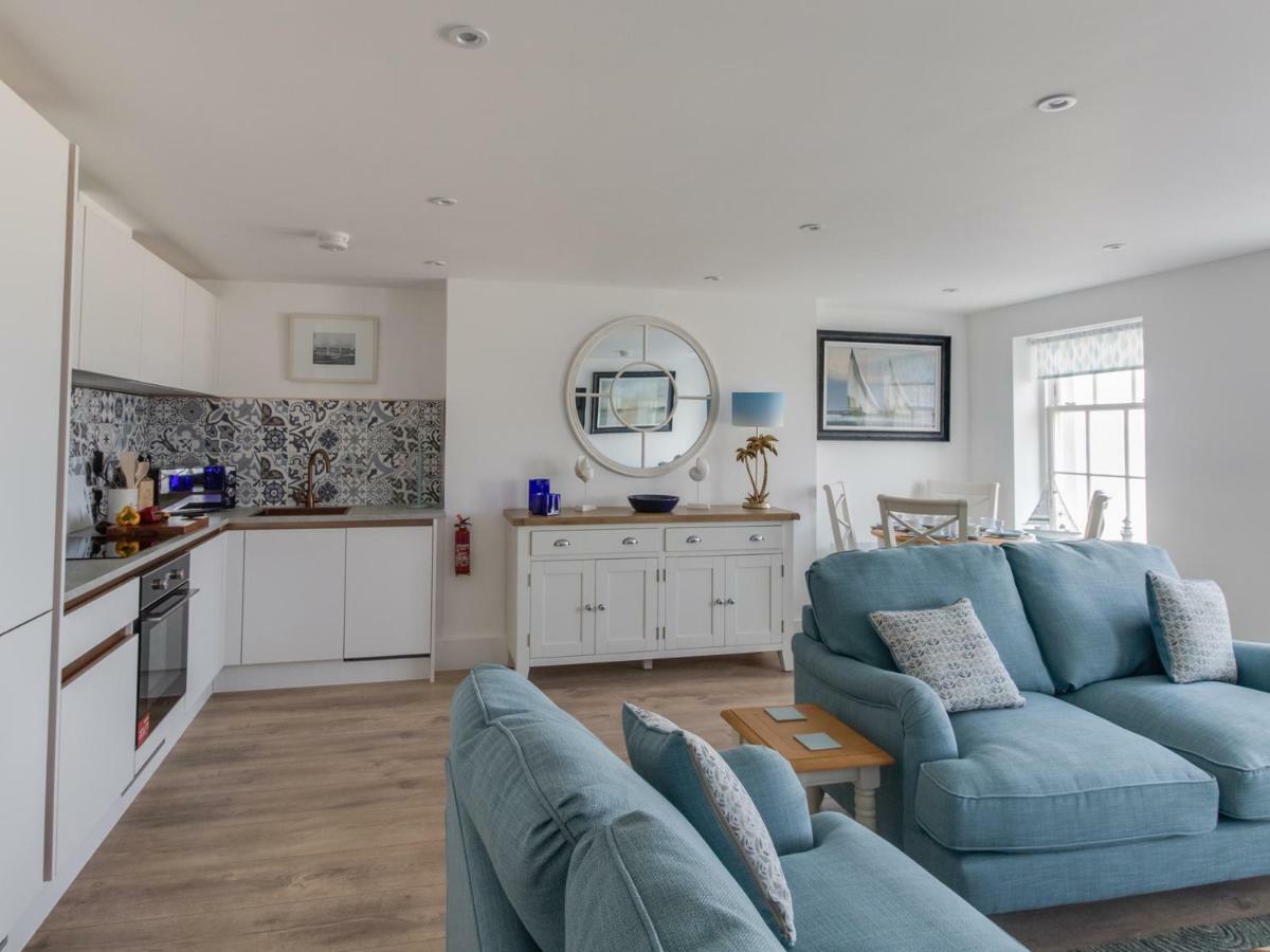 5 The Beaches Weymouth Bagian luar foto